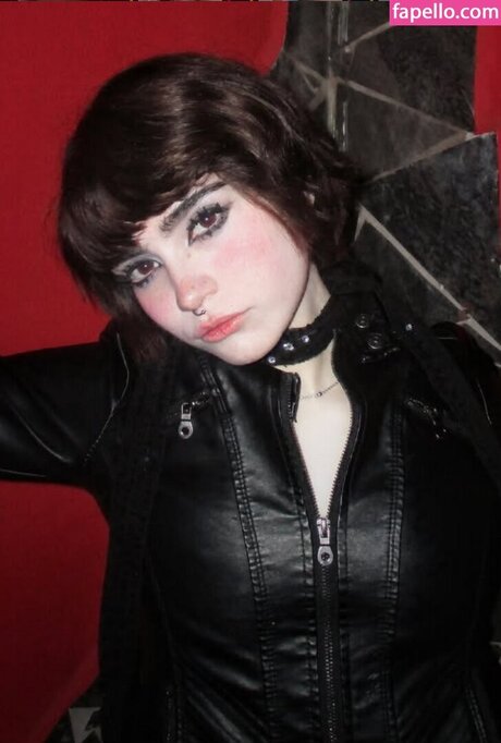 elinoiiddx pornstar art photos