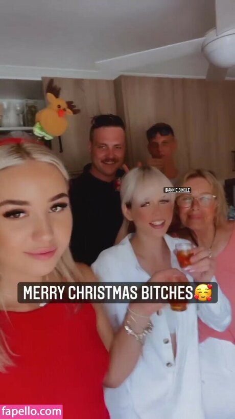 hairy armpits onlyfans hot naked picture