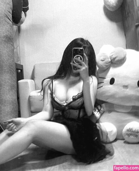 soooyaee hot star archive