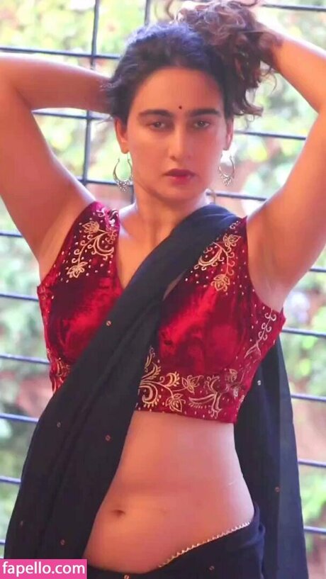 meghashukla star hd gallery