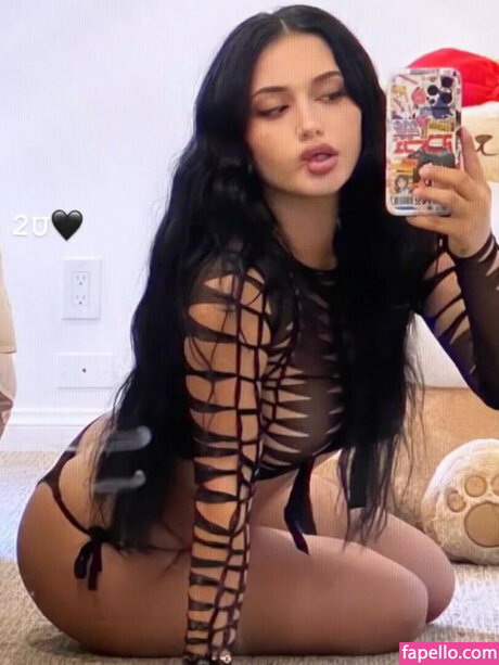 Leah Kateb exclusive star pics