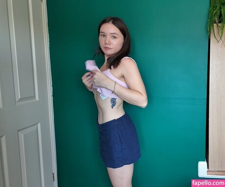 Double Take Reacts free pornstar picture