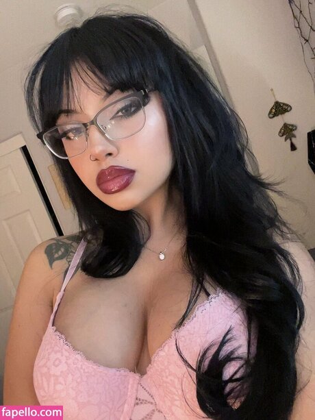 Liz Alexa pornstar naked photos
