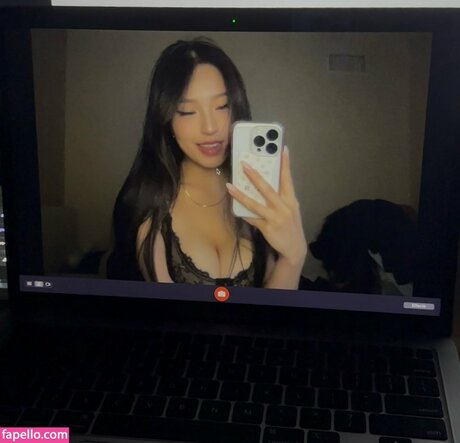 avgella beautiful actress pic