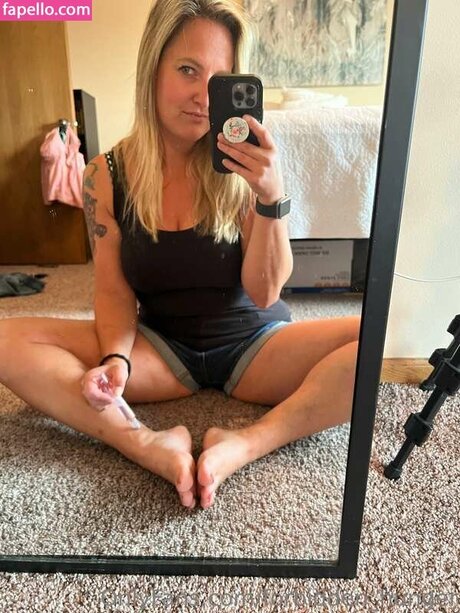 Elena Pears model hd img