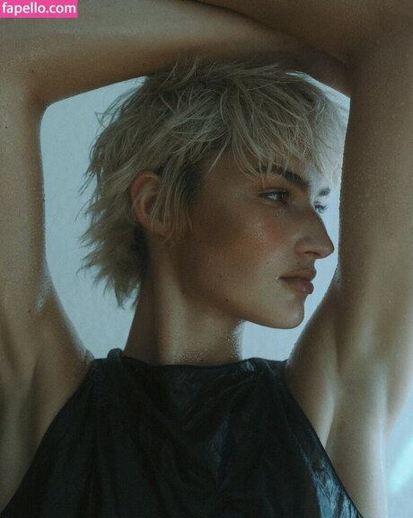 Aleandrafrerk pornographic actress pictures