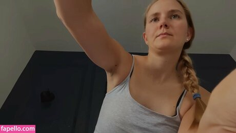 Fastasmr pornographic star img