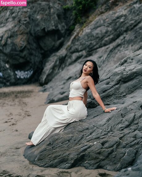 My Tien Tran star hot image