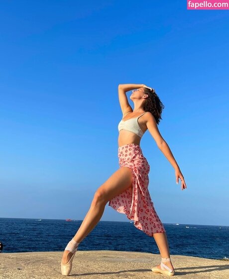 Jasmin Arndt star porn photos