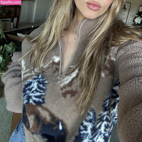 Kaylee Marvin model sexy photo