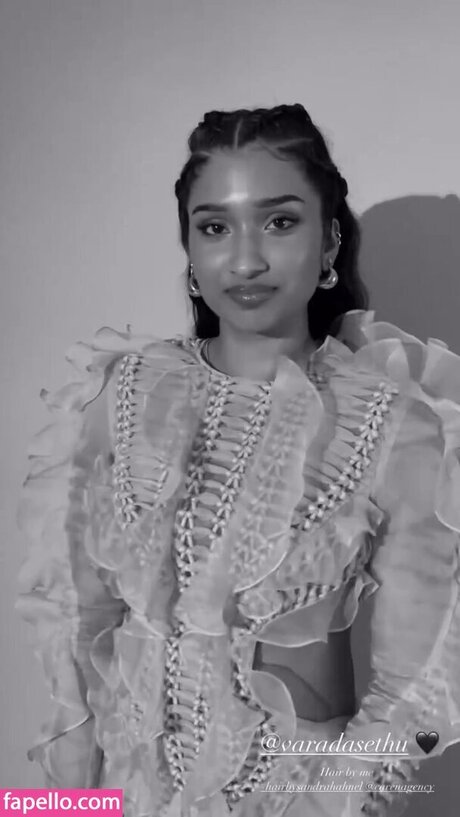 Varada Sethu nice star photo