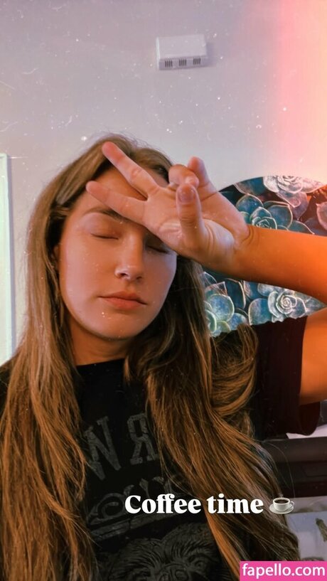 Fallon Henley pornstar xxx galleries