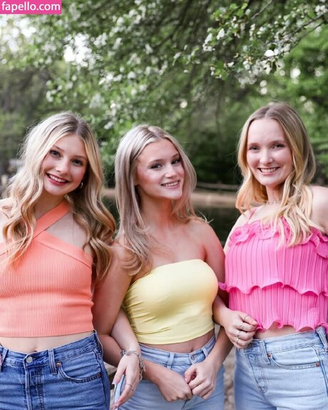 Mads Thompson Maddiiedee star perfect photo