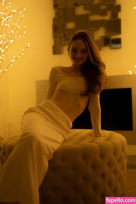 Samantha Cormier exclusive star pics