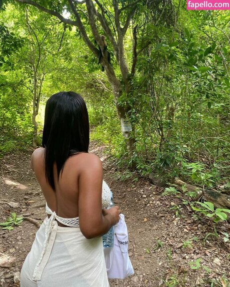 Melanie Noelia pornstar hd picture