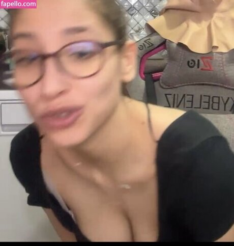 Kybeleniz erotic actress photos