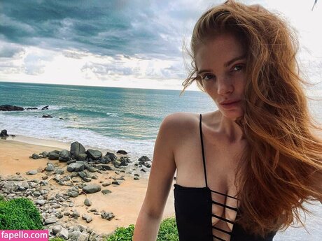 Alexina Graham hd model images
