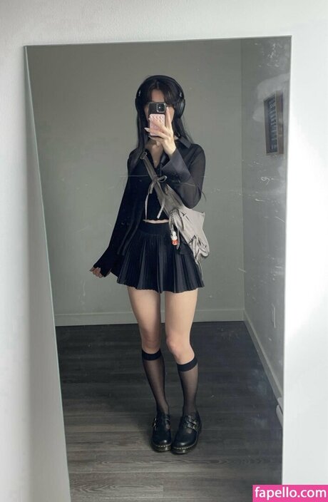 kaerisake model naked gallery