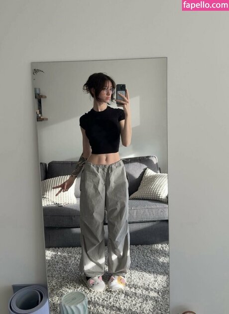 kaerisake high quality actress gallery