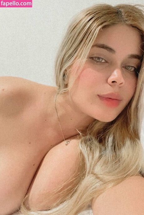 Daniela Villa nude star photo