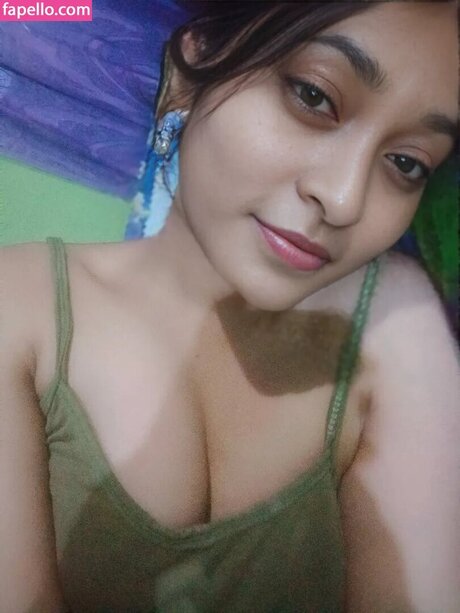 Reya Ghosh perfect model picture