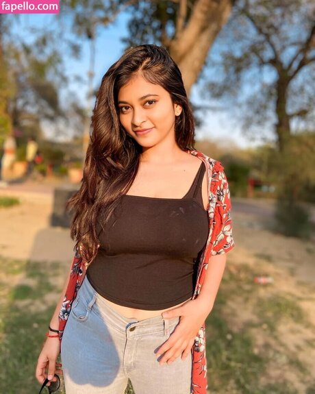 Reya Ghosh top star img