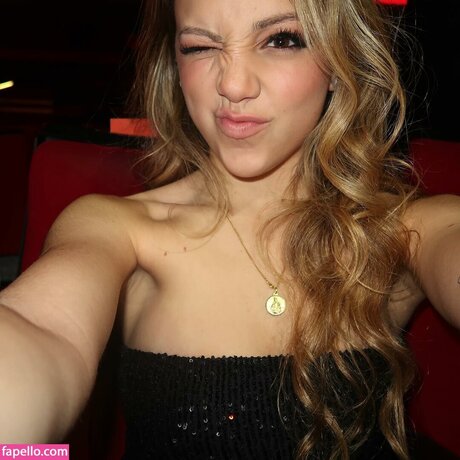 eating onlyfans beautiful porn gallery