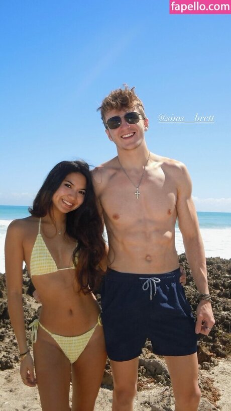 WMAF Alpha Couples pretty model img