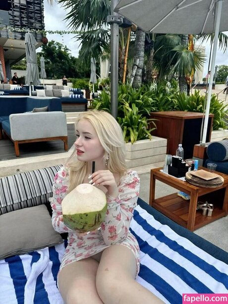 Bulebarbie official pornstar sex photo