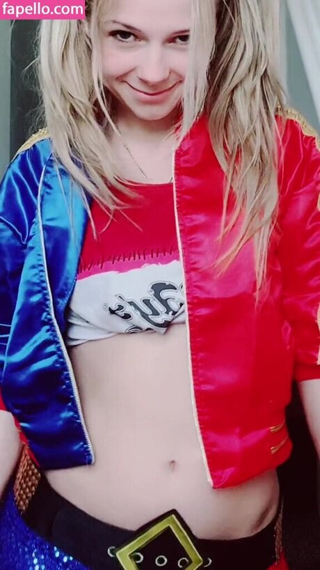 SmileyDani158 nudes model galleries