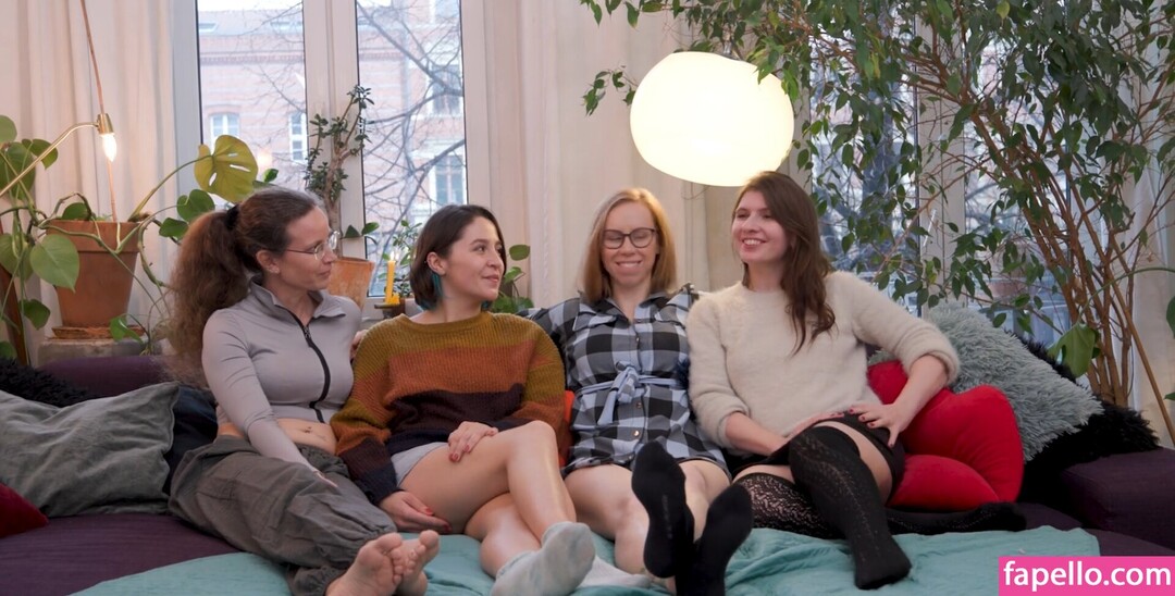 Ersties model nude img