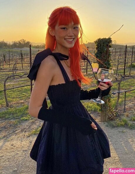 AreYouKitty star nude pics