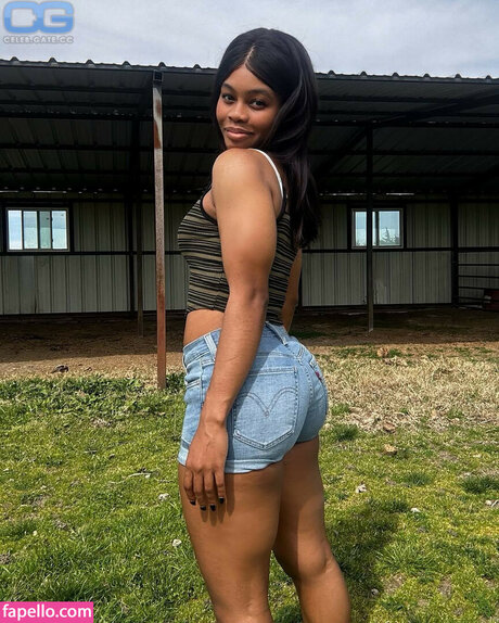 Gabby Douglas art actress picture