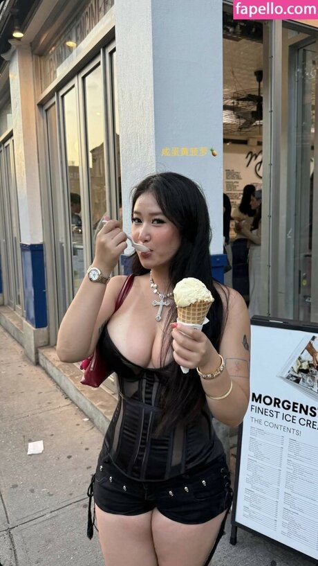 ZonxKaru model sex archive