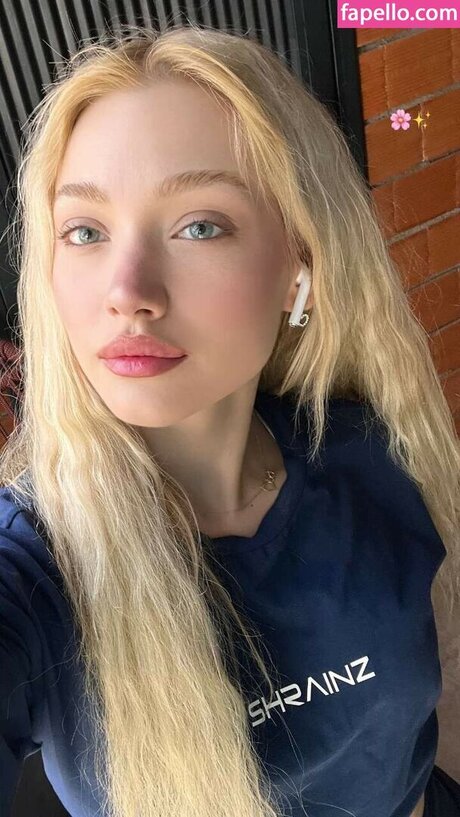 Duygu German model nice pictures