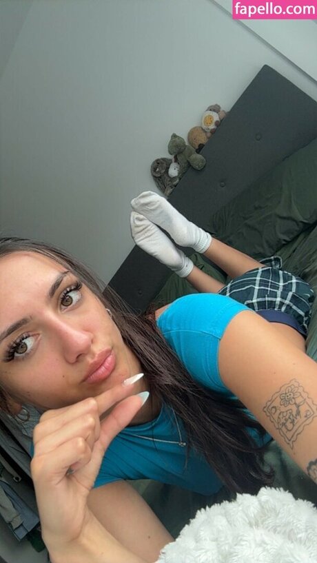 Elisha Walbyoff model porn pictures