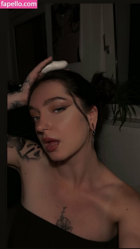 Kiras note xxx star pictures