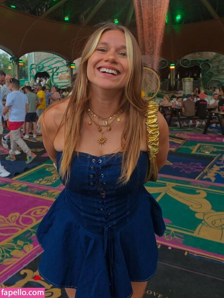 Justinaccessible sex pornstar img