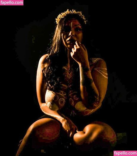 __anavrin___ naked model galleries