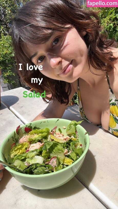 Ruby Cruz profile image