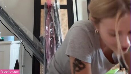 Mary Kate Willis perfect model pic