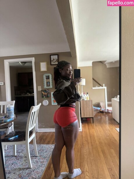 Locdbree star pictures