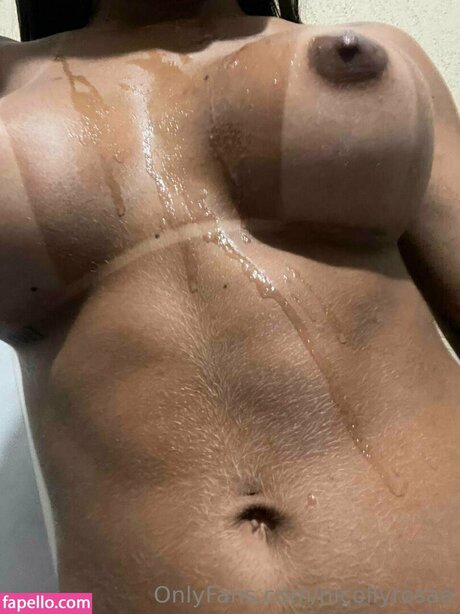 nicollyrosae model naked pictures