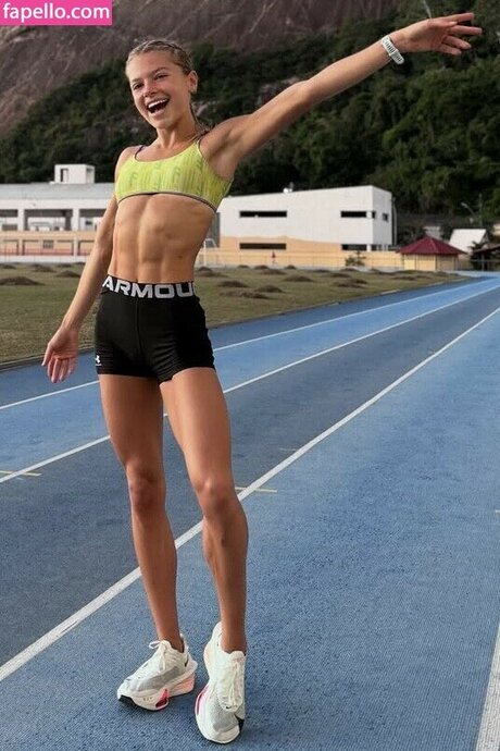 Fit By Aline free pornstar pic