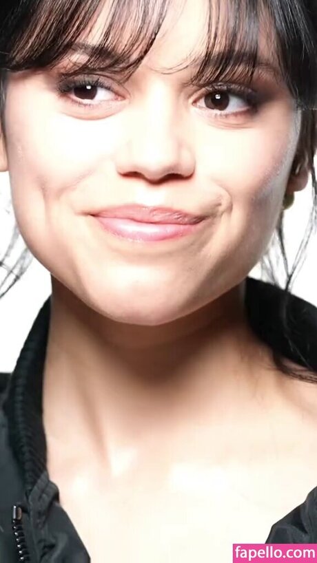 Jenna Ortega pornstar erotic photos