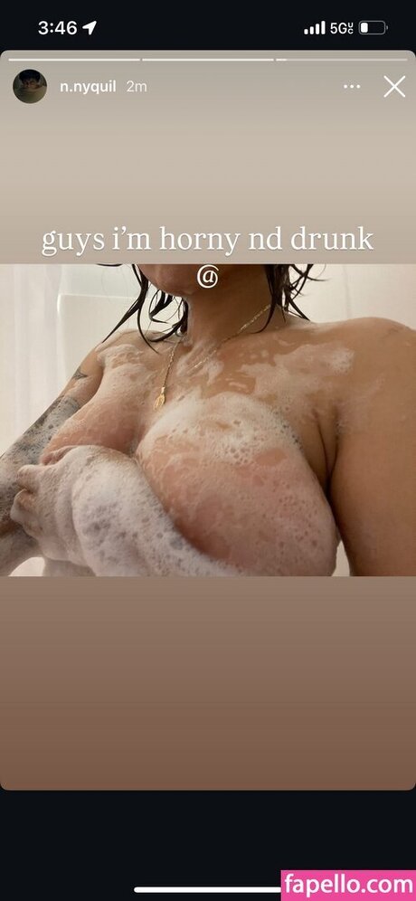 nomamesnico model nice pics