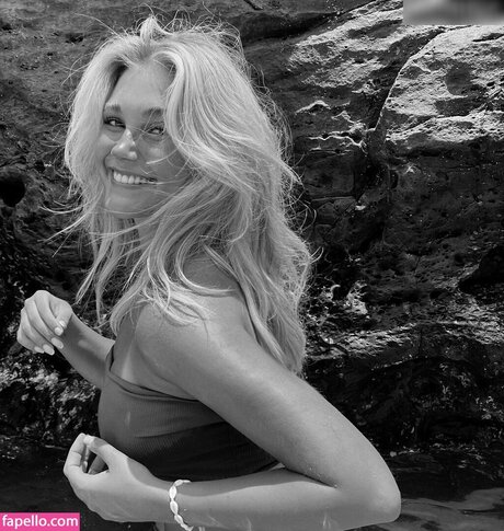 Lara Spengler star top pics
