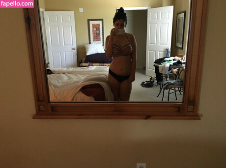 too0ldcat pretty model pics