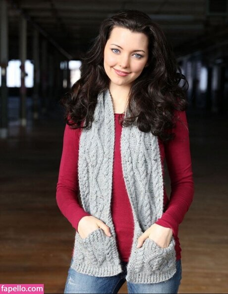 Jessie Farrell star pics