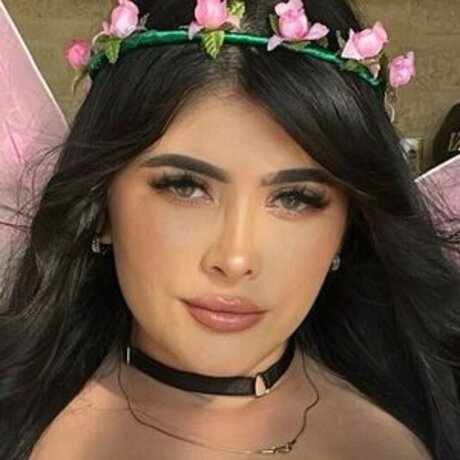 niia akasha adult model picture